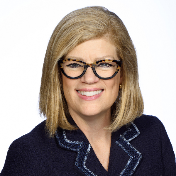 Colleen Dugan Messick Headshot